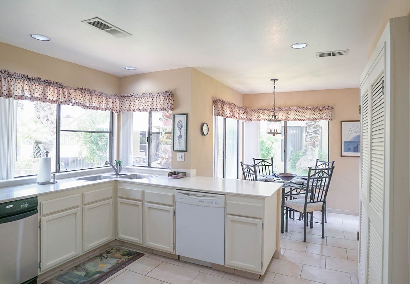 Palm Springs House: 211 Canyon Cir N