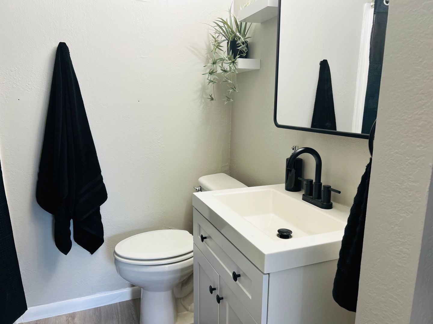 Stephenville Apartment: 2360 W Denman St