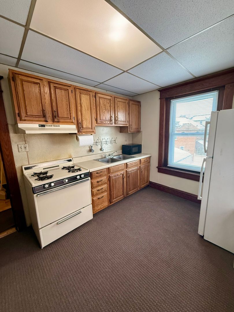 Bethlehem Apartment: 1107 Maple Street