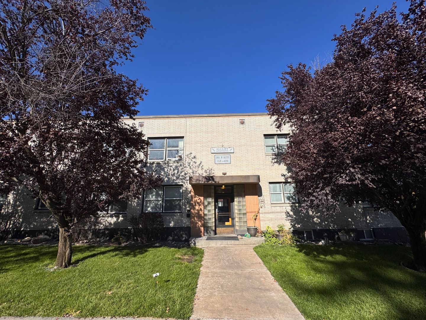 Spokane Apartment: 1806 W Pacific Ave
