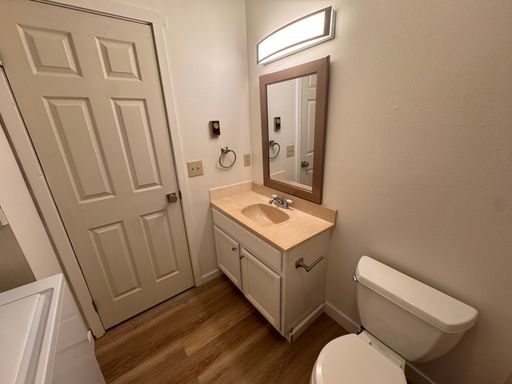 Listing photo thumbnail