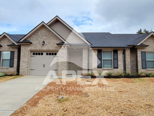 2Bd/2 Ba Single Level Condo w/1-Car Garage in North Knoxville! – photo 1