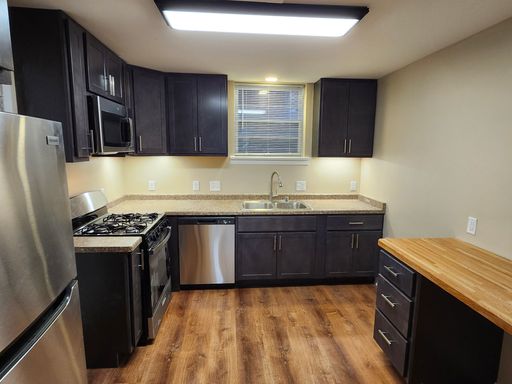 East High Neighborhood 2 Bedroom – photo 1