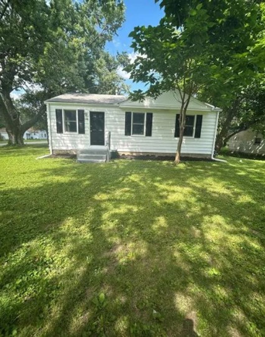 Cahokia House: 1729 Mullens Ave