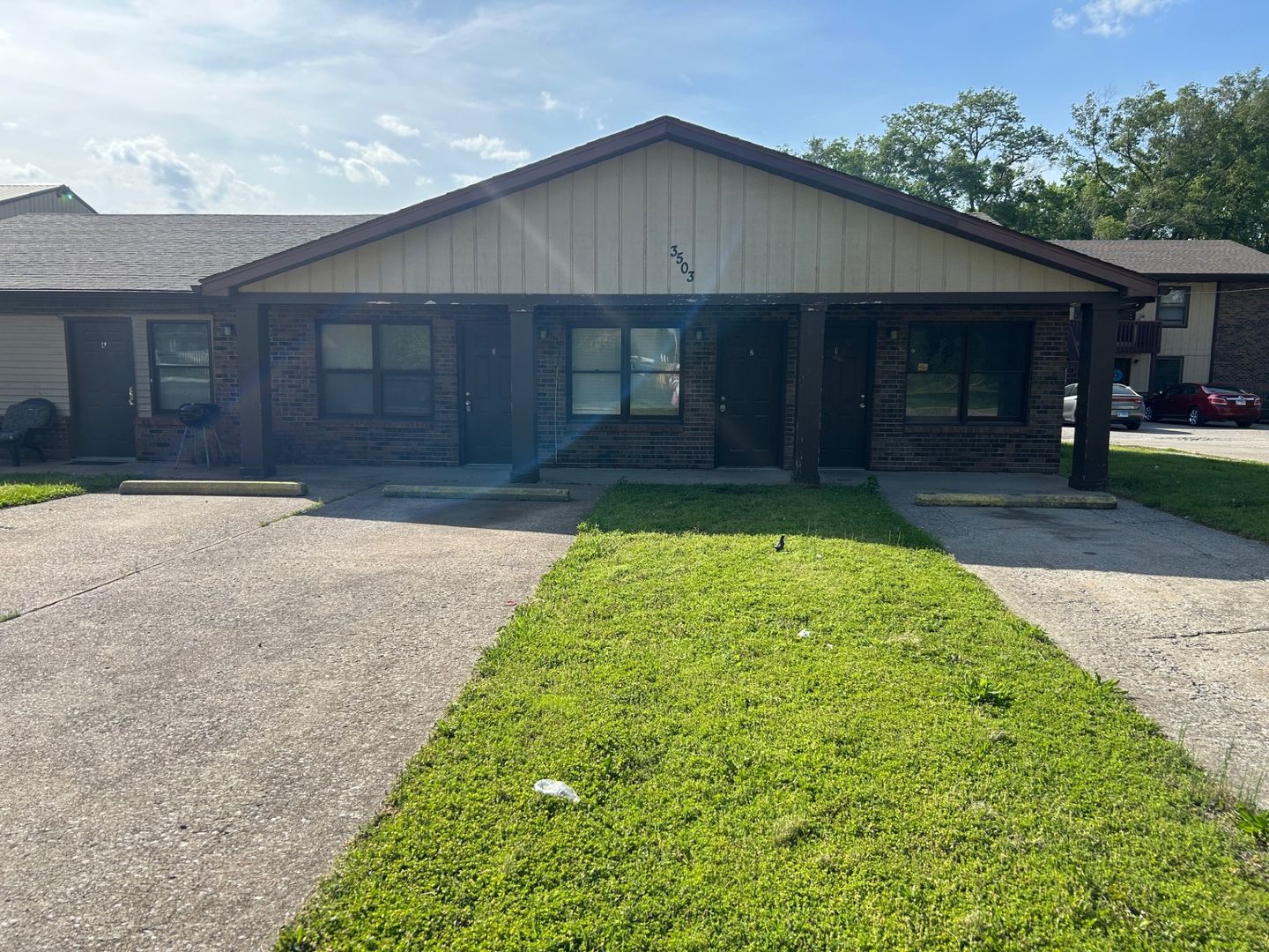 Cahokia Apartment: 3503 Falling Springs