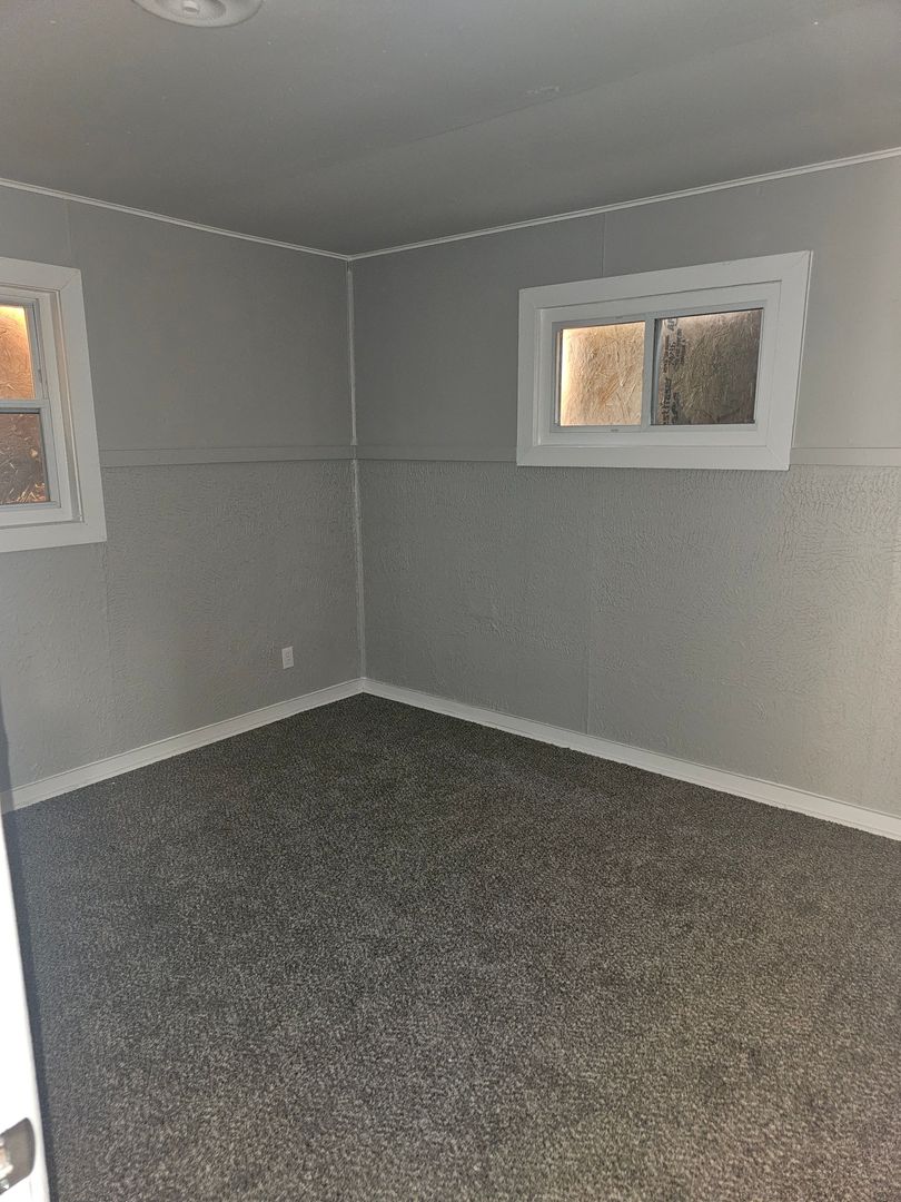 Cahokia House: 1115 St Marcella Dr