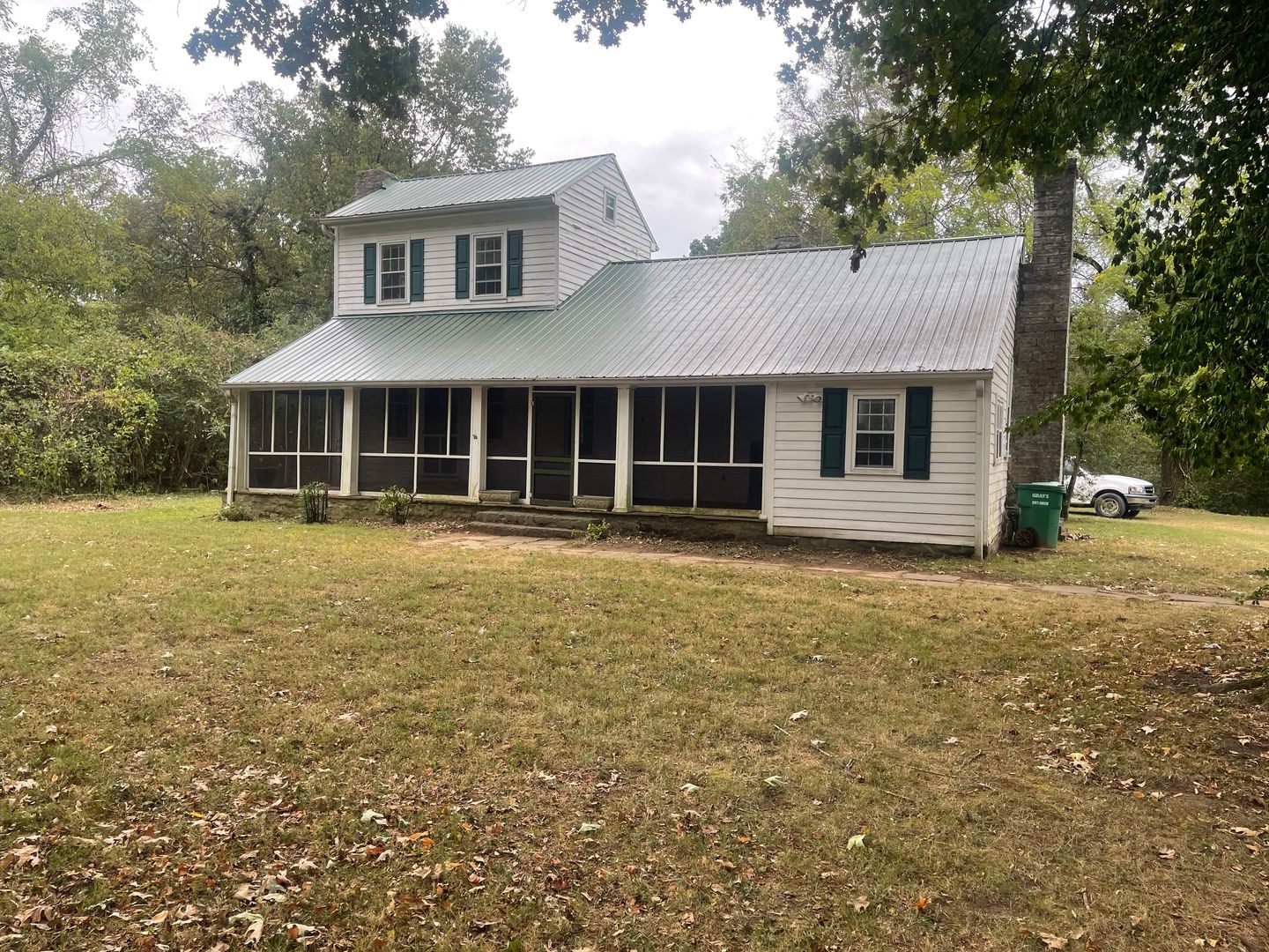 Brentwood House: 3088 Hillsboro Rd