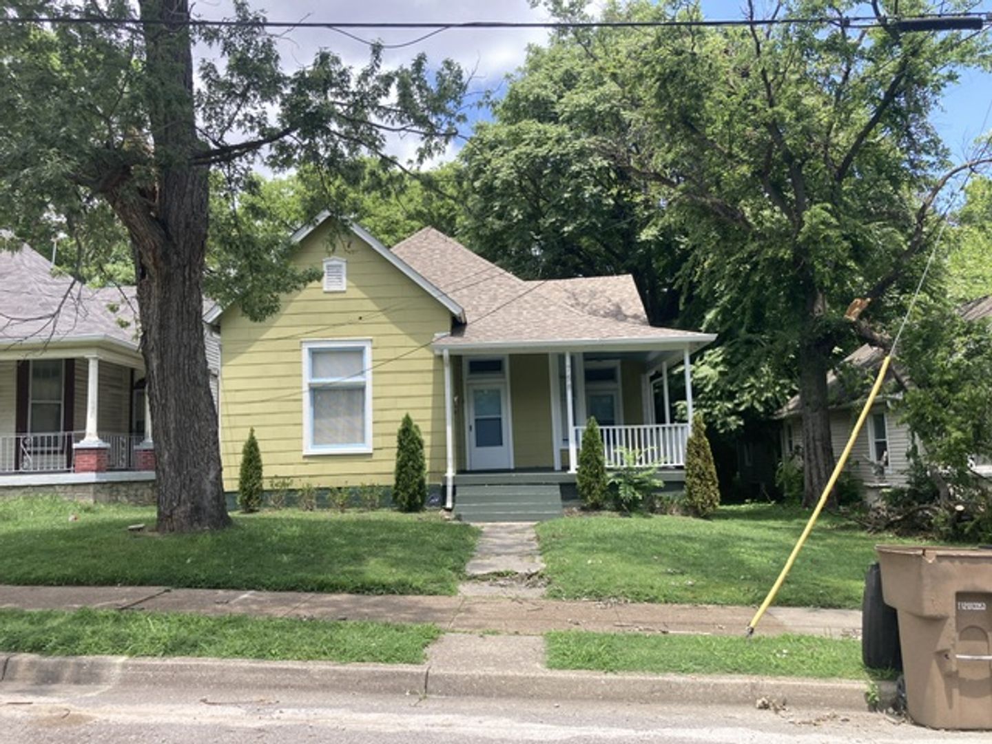Nashville House: 758 E Argyle Ave