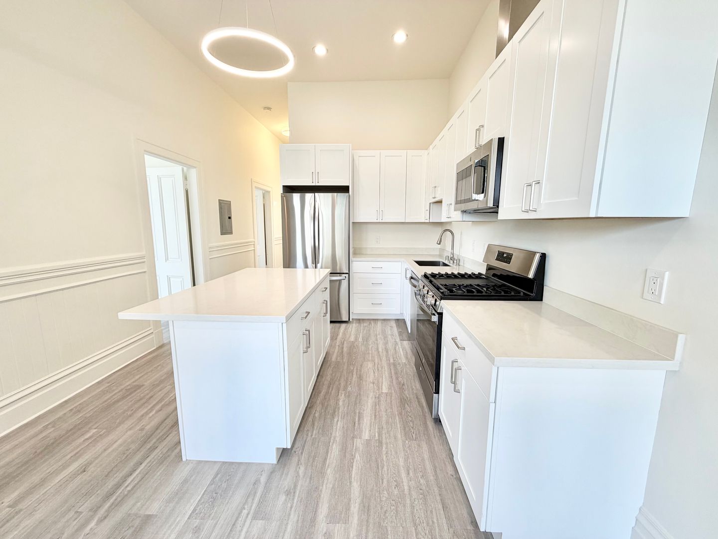 San Francisco Apartment: 2500-2510 Folsom St