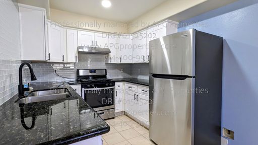 Listing photo thumbnail