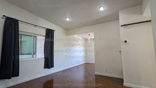 Listing photo thumbnail