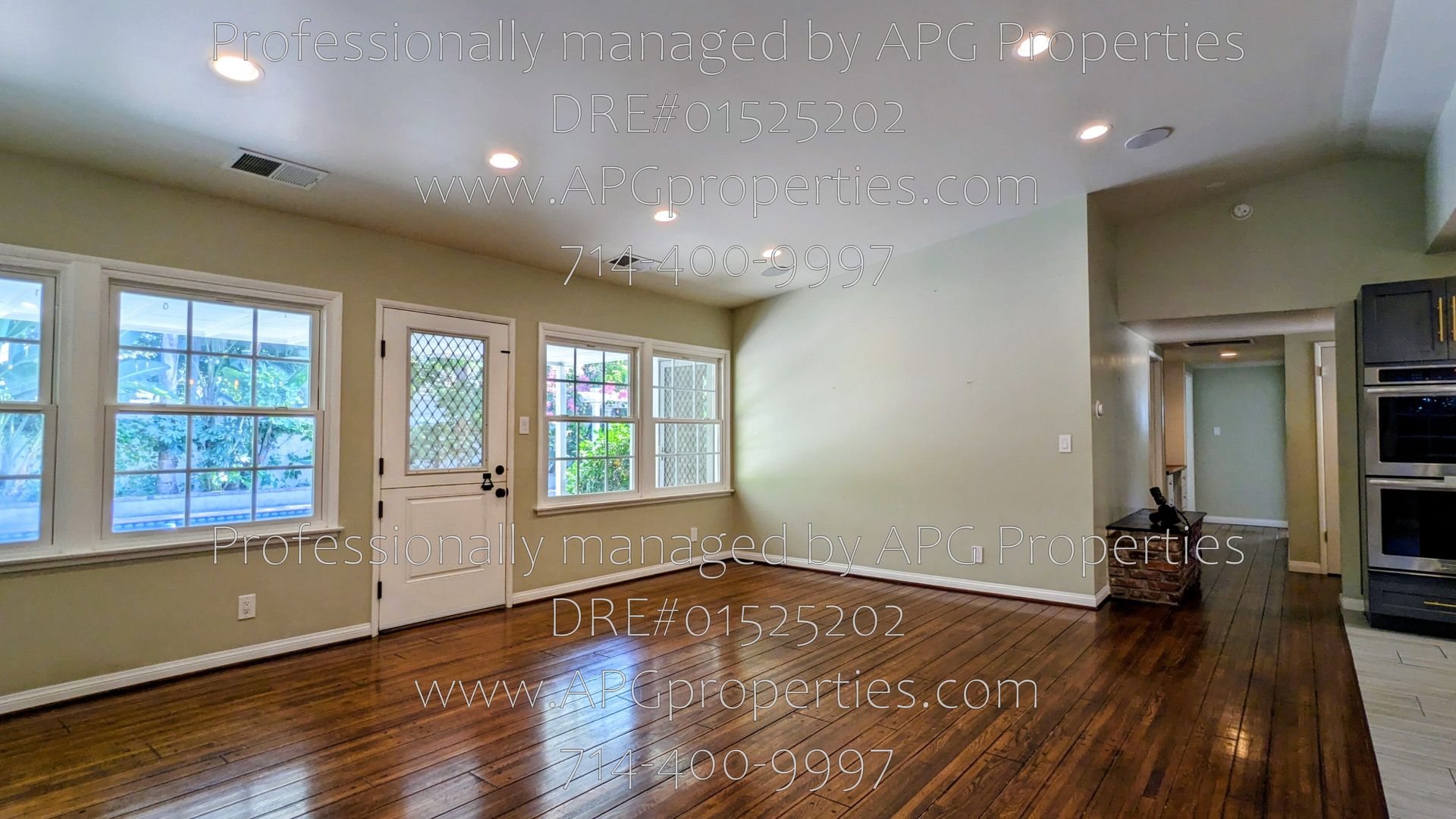 Listing photo