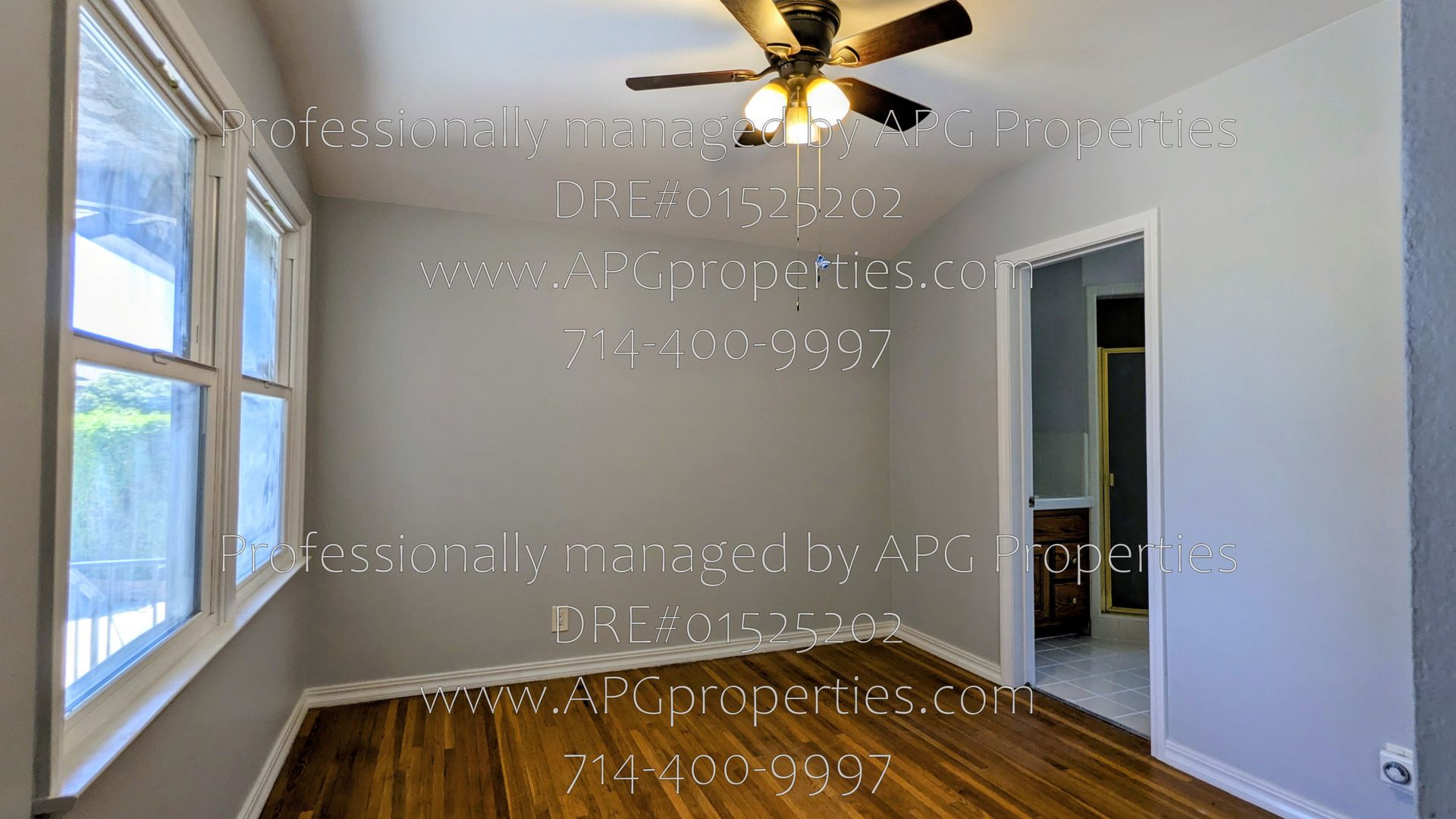 Listing photo