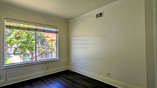 Listing photo thumbnail