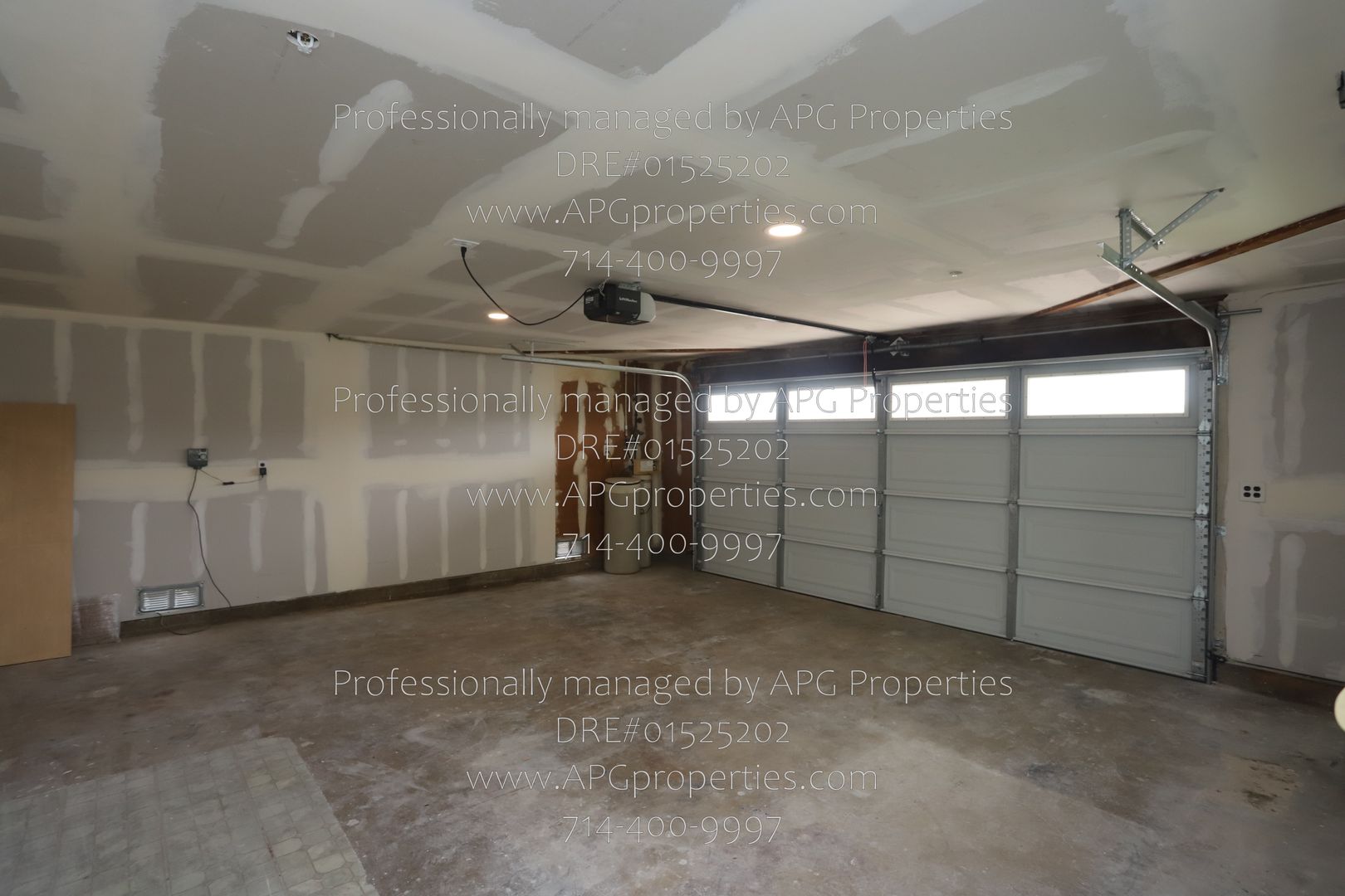 Listing photo