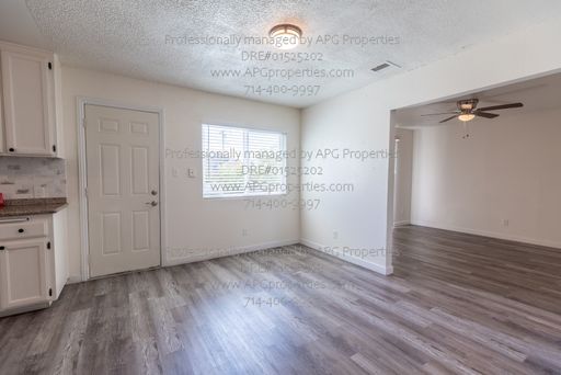 Listing photo thumbnail