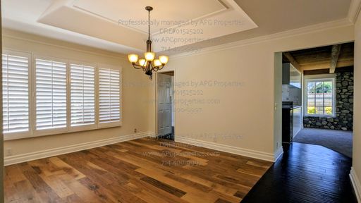 Listing photo thumbnail