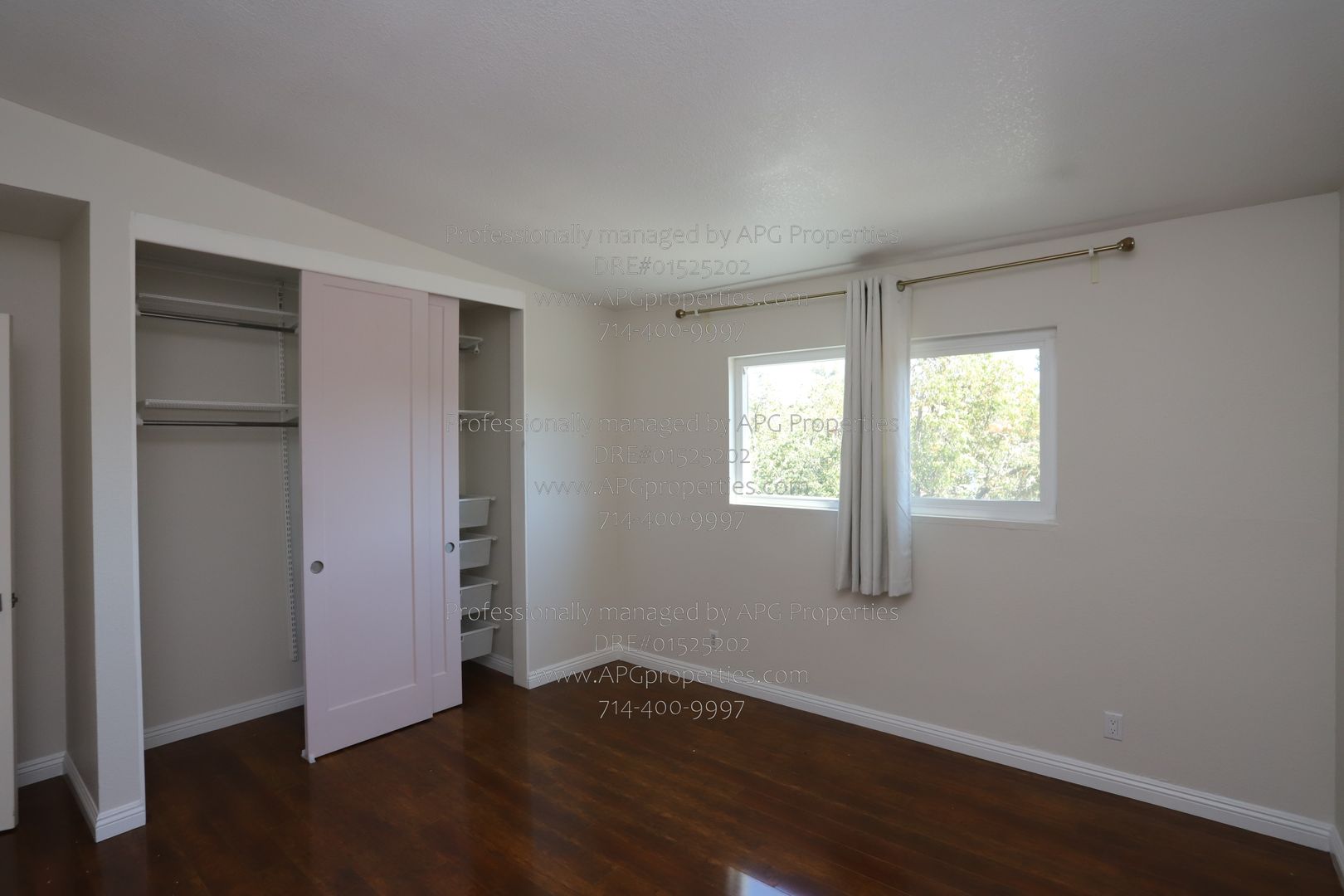 Listing photo