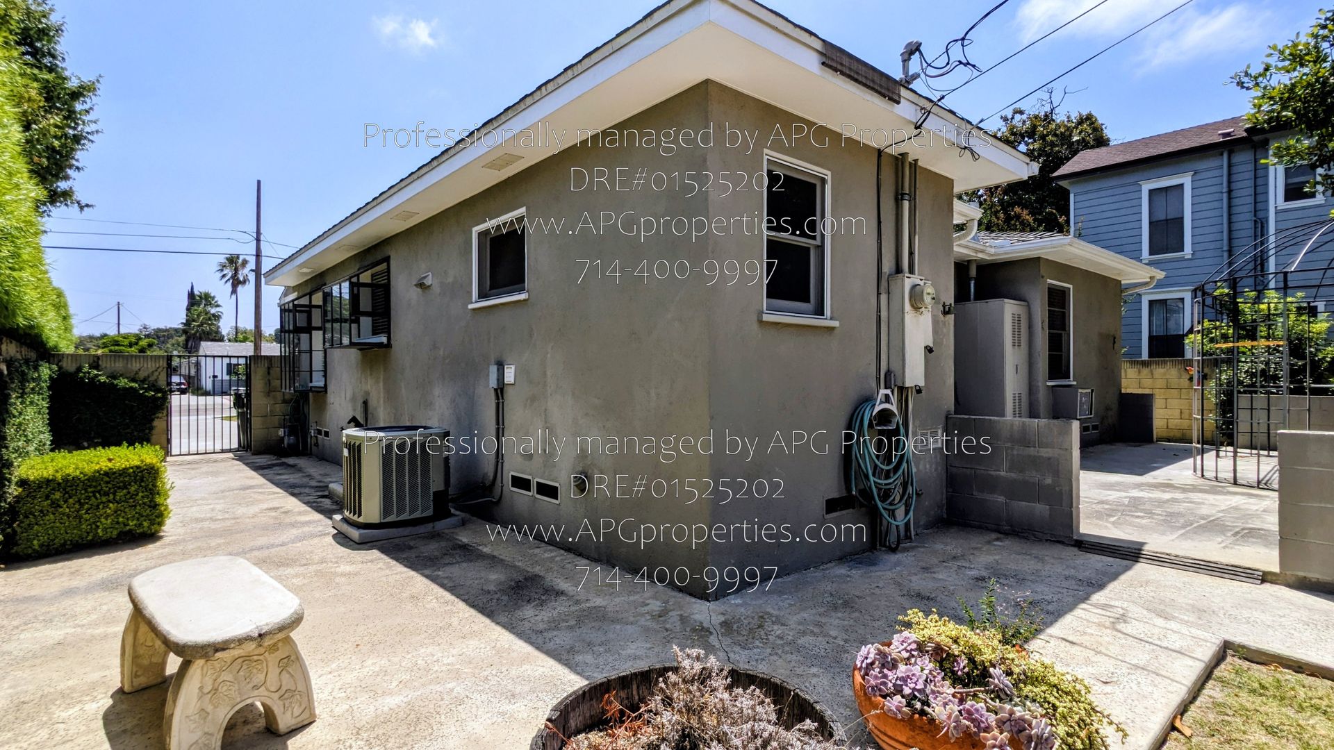 Listing photo
