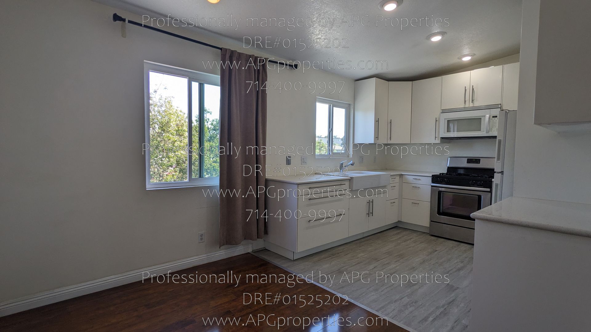 Listing photo