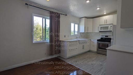 Listing photo thumbnail