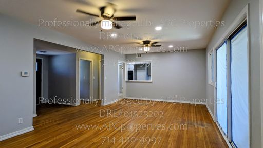 Listing photo thumbnail