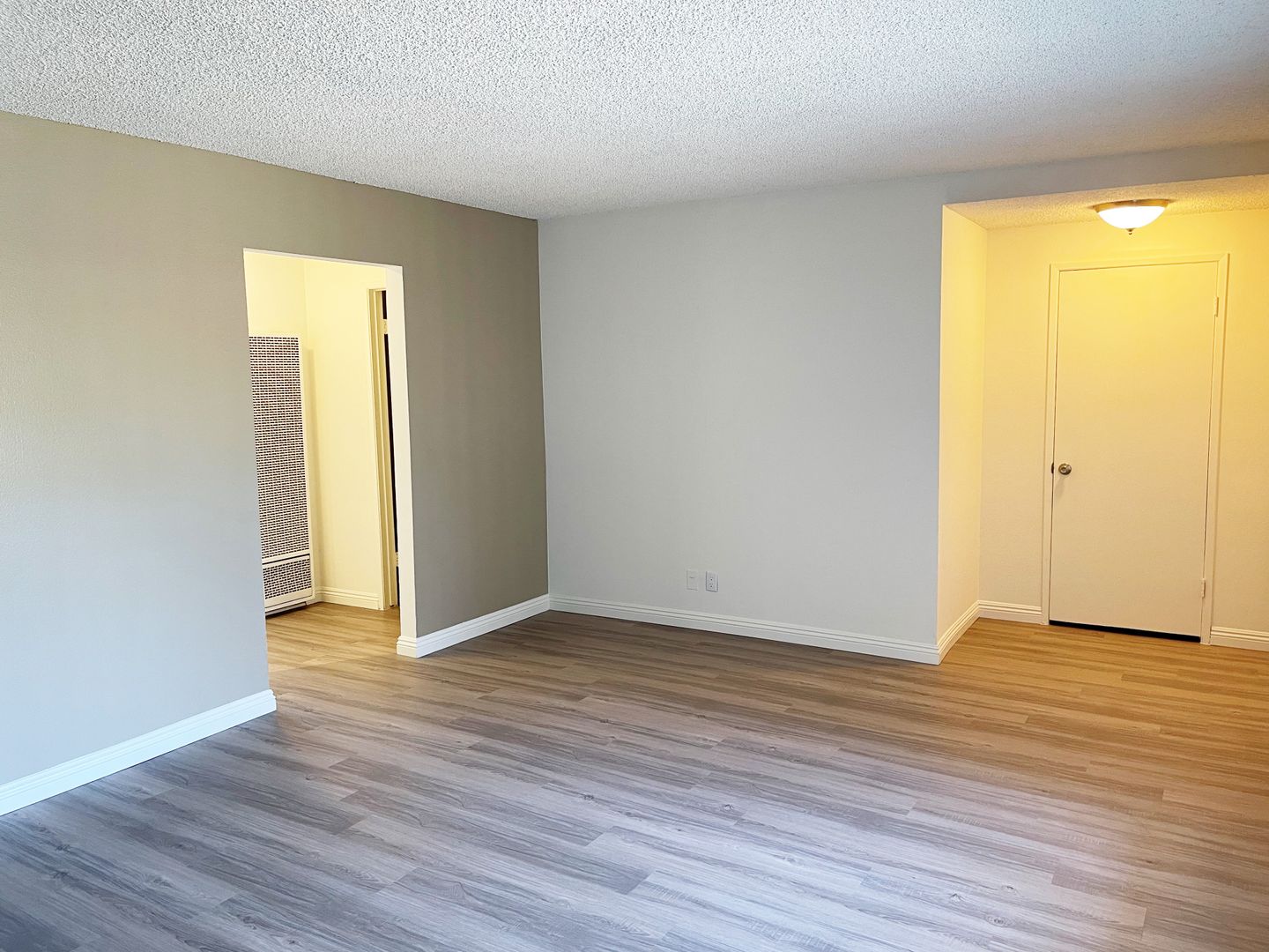 Brittany Apartments 4 of 8