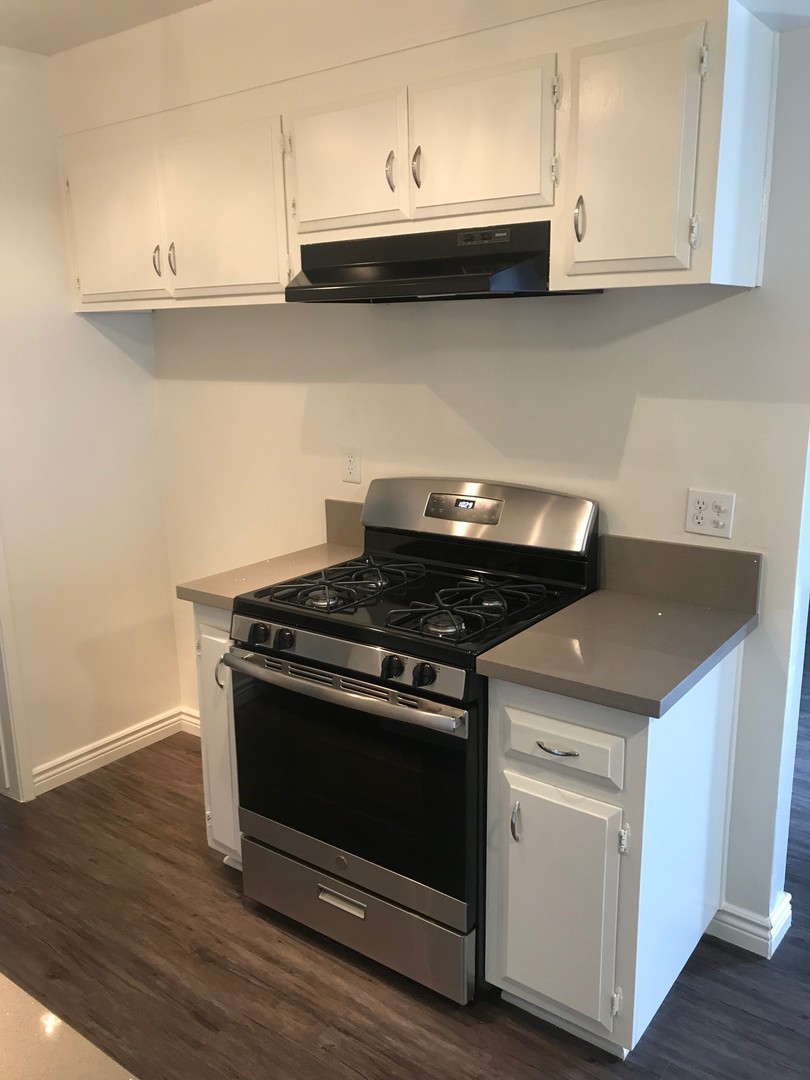 Medallion Court 7 of 17