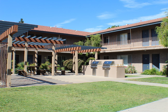 Medallion Court 15 of 22