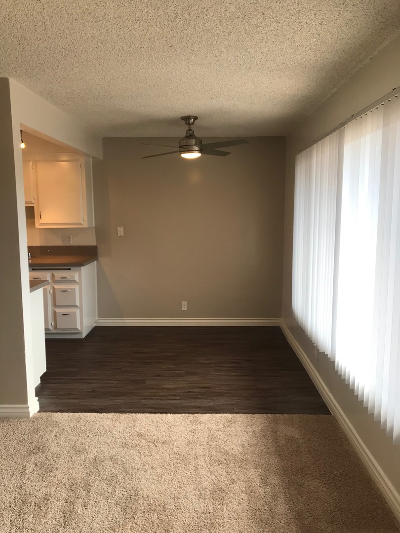 Medallion Court 4 of 21