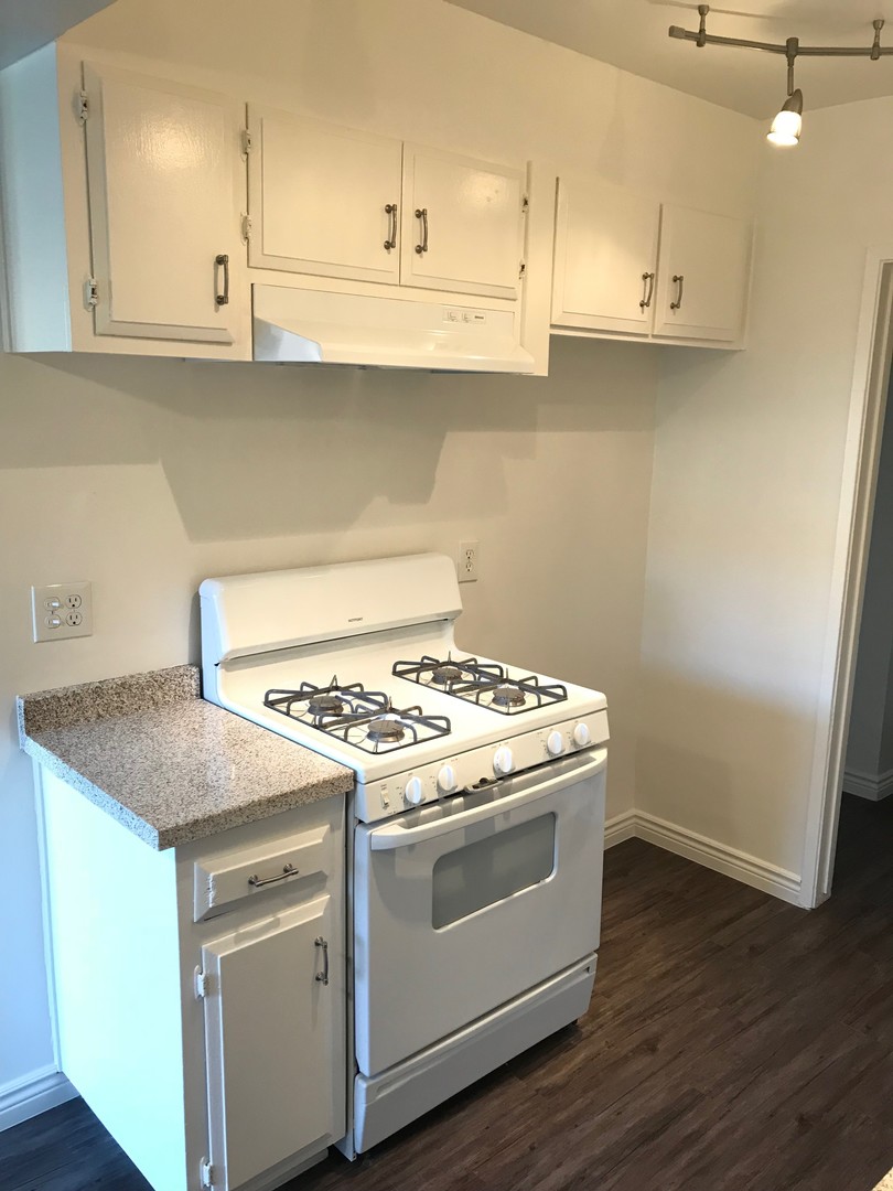 Medallion Court 7 of 22