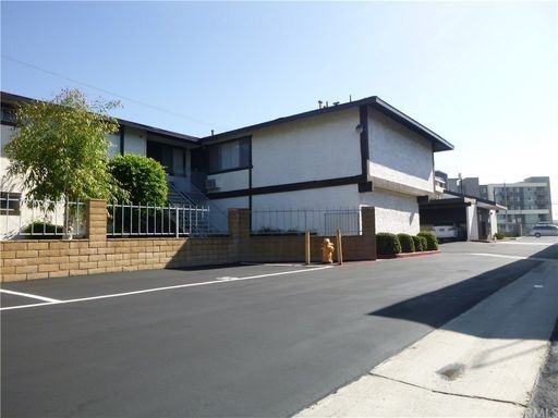 Spacious and Affordable 2 BEDROOM, 2 BATH apartment with GARAGE – photo 1