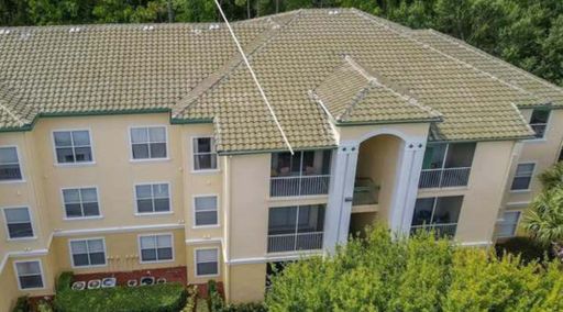 8921-305 Legacy Court – photo 1