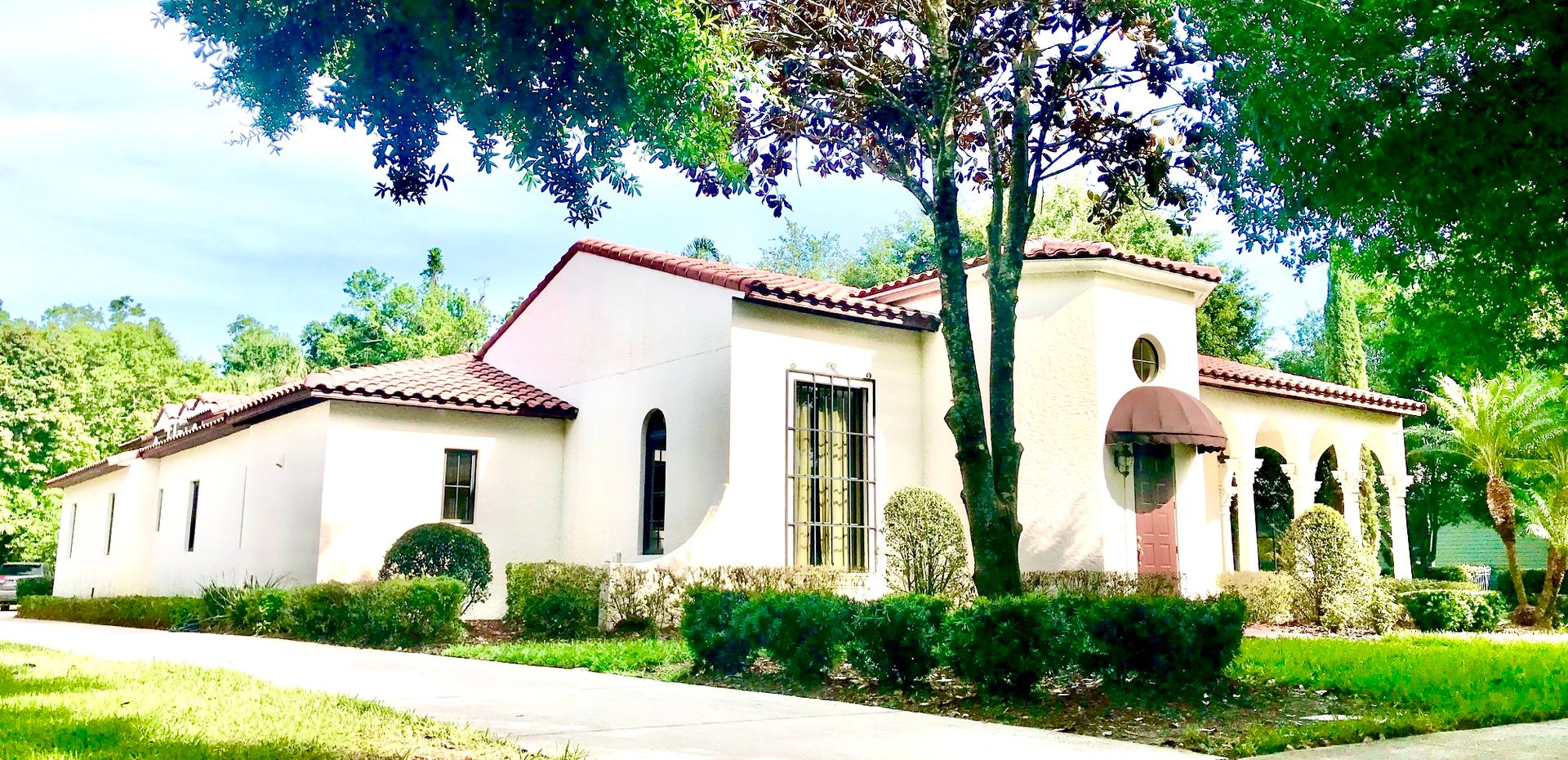 Celebration House: 1423 Stickley Avenue