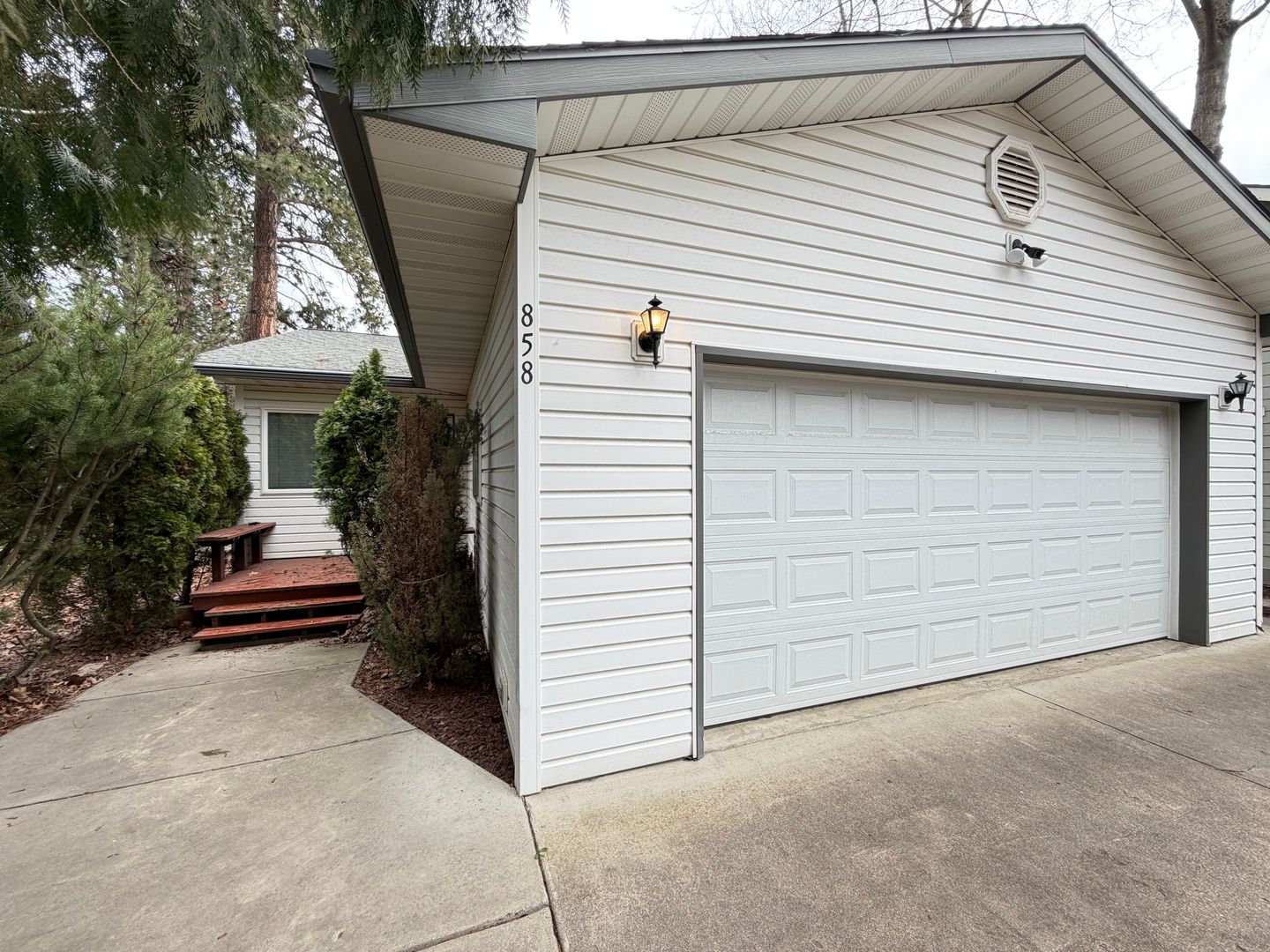 Coeur d'Alene House: 858 N Government Way