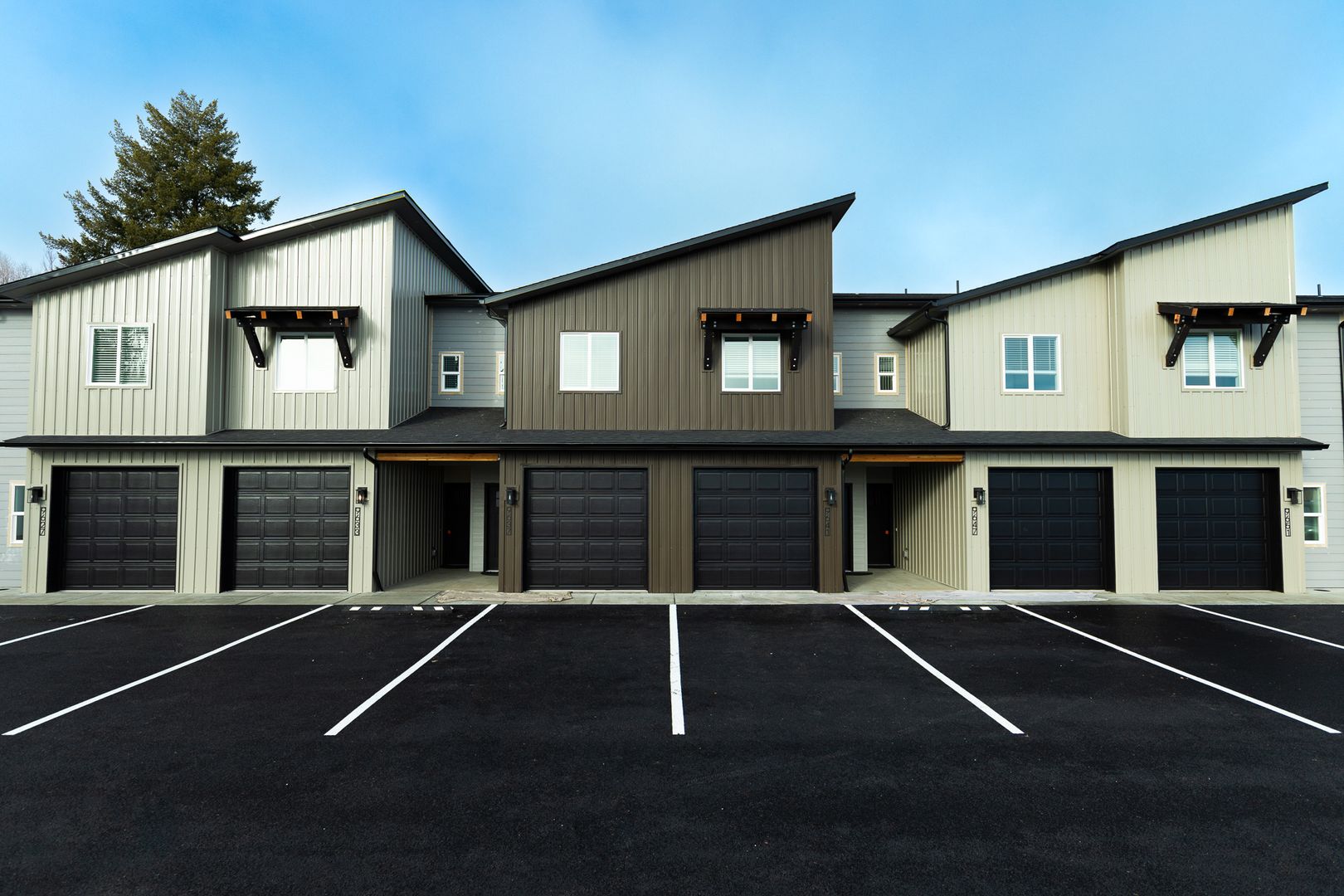 Hayden Townhome: 9669 N Buttercup Lane
