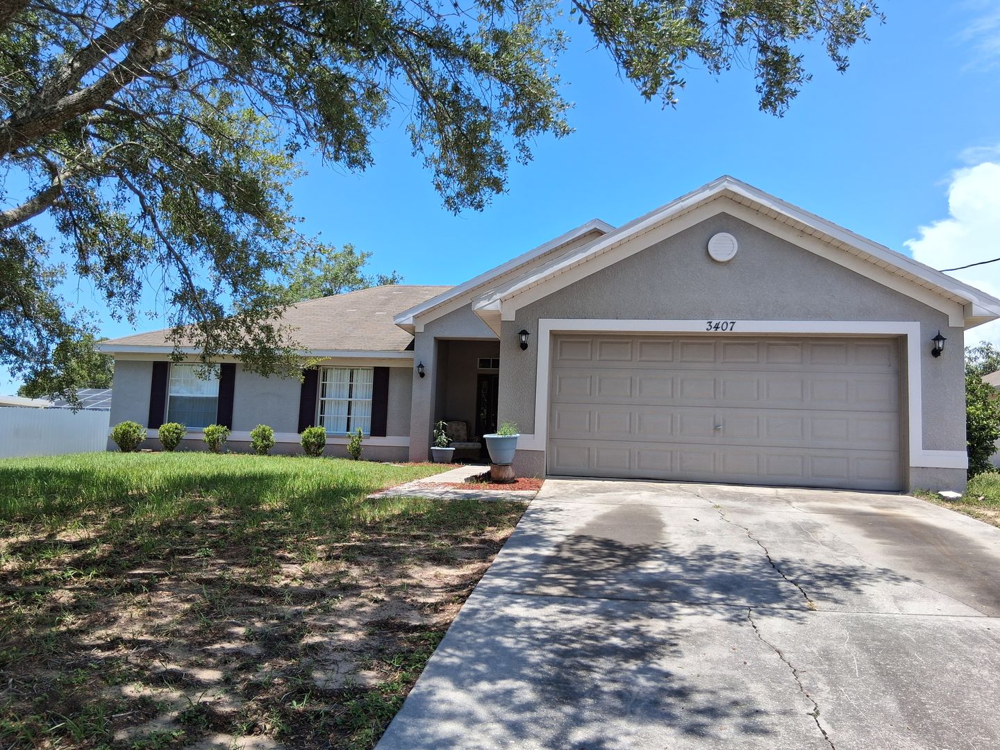 Spring Hill House: 3407 Lema Dr