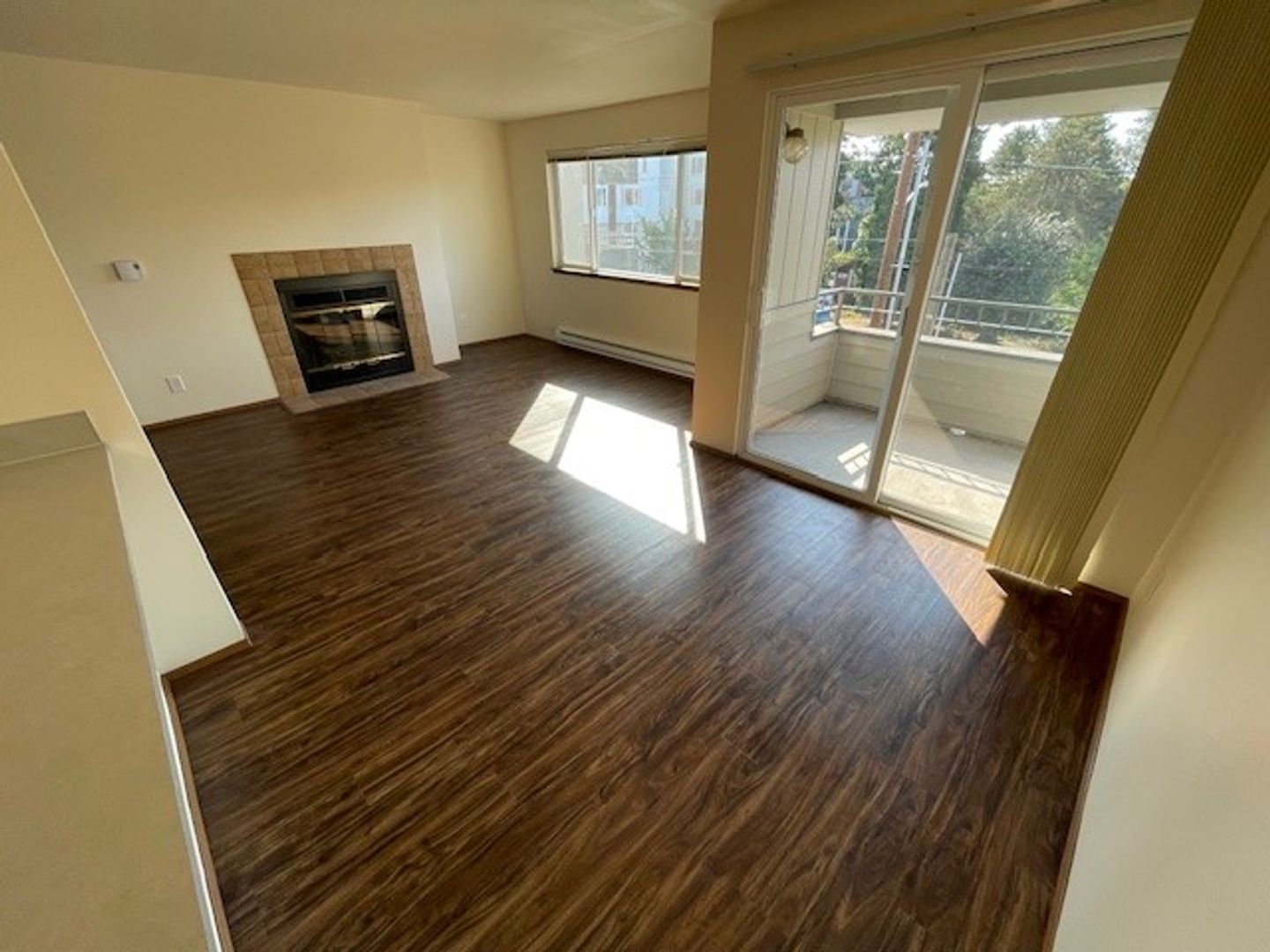 Seattle Apartment: 5800 22nd Ave NW