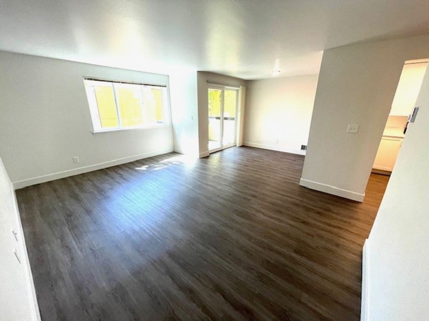 (4K) Kimberly Apartments 12 of 12