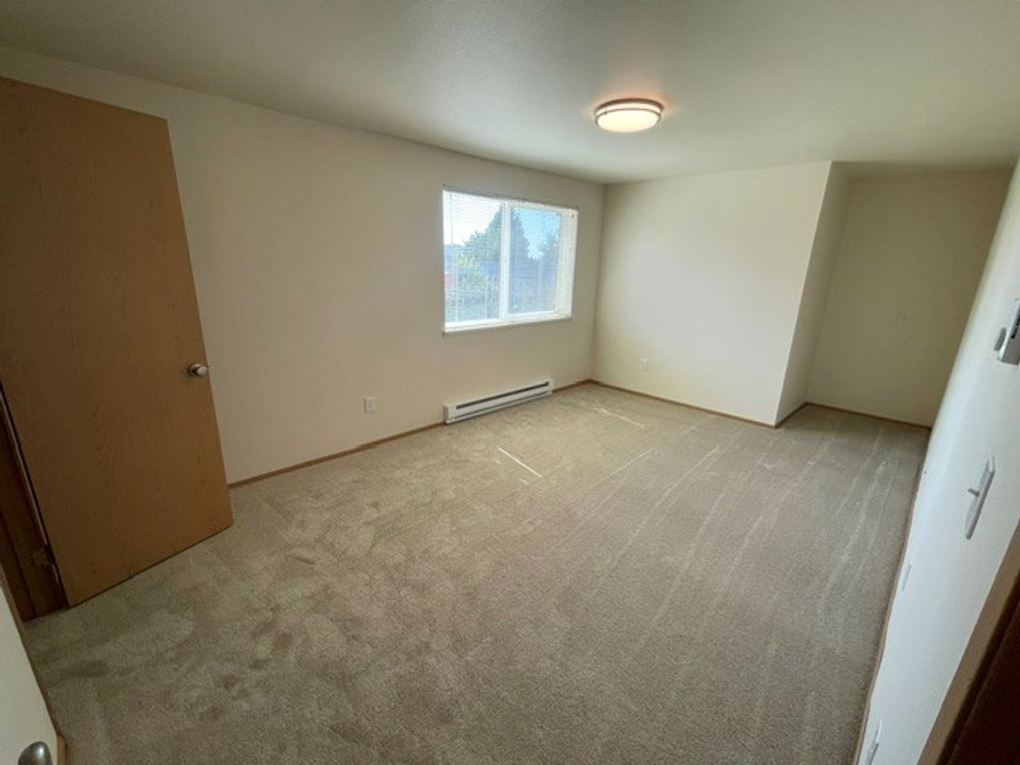 (4K) Kimberly Apartments 7 of 12