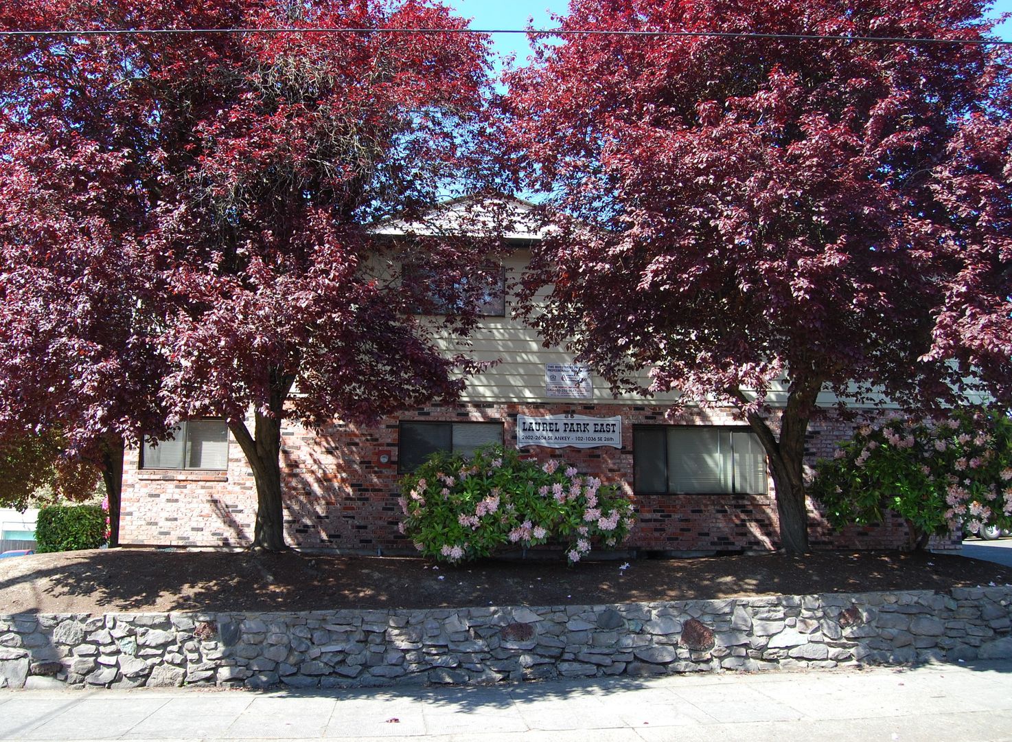 Portland Apartment: 102-136 SE 26Th