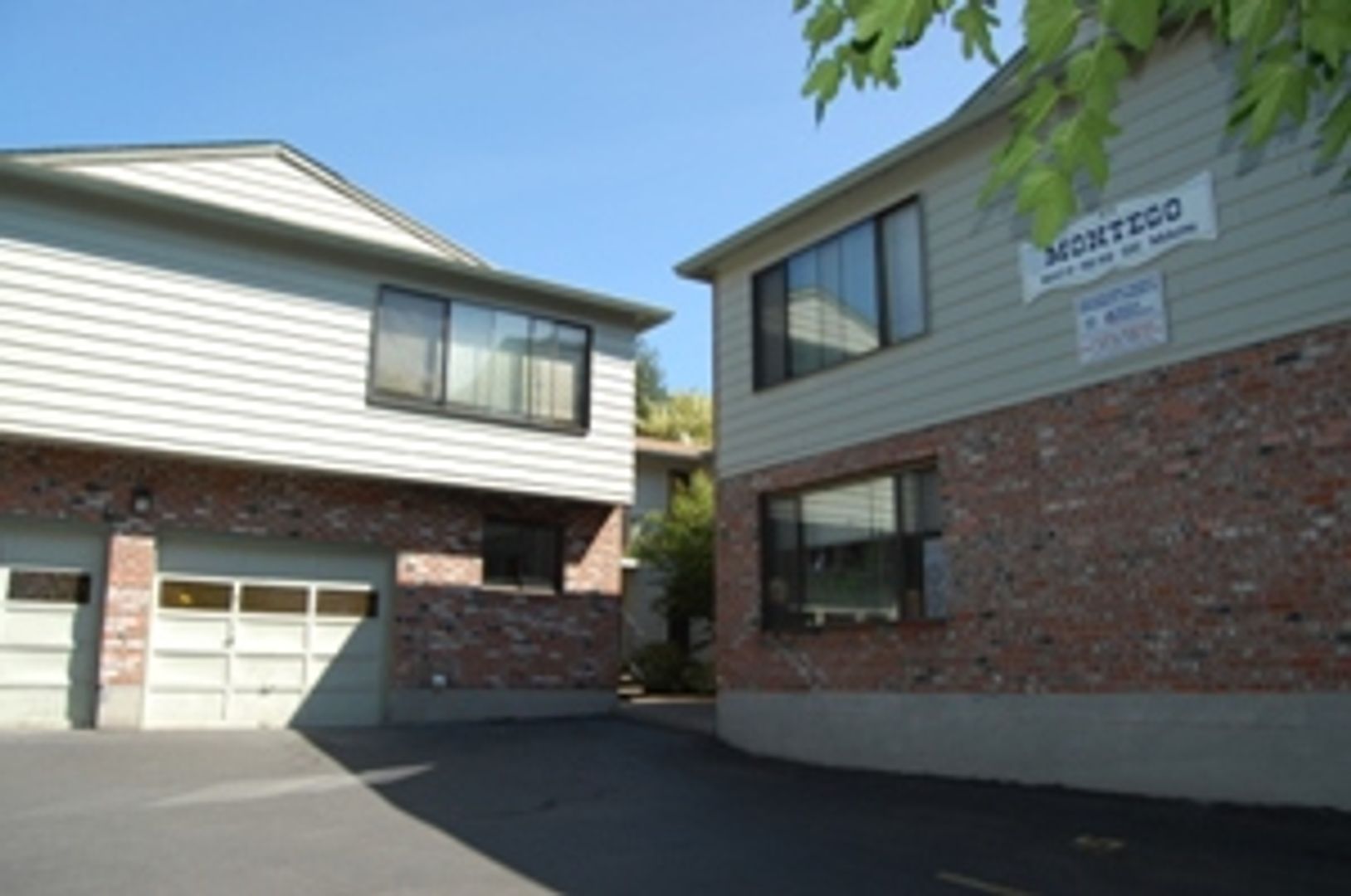 Portland Apartment: 1601-1619 SE Main