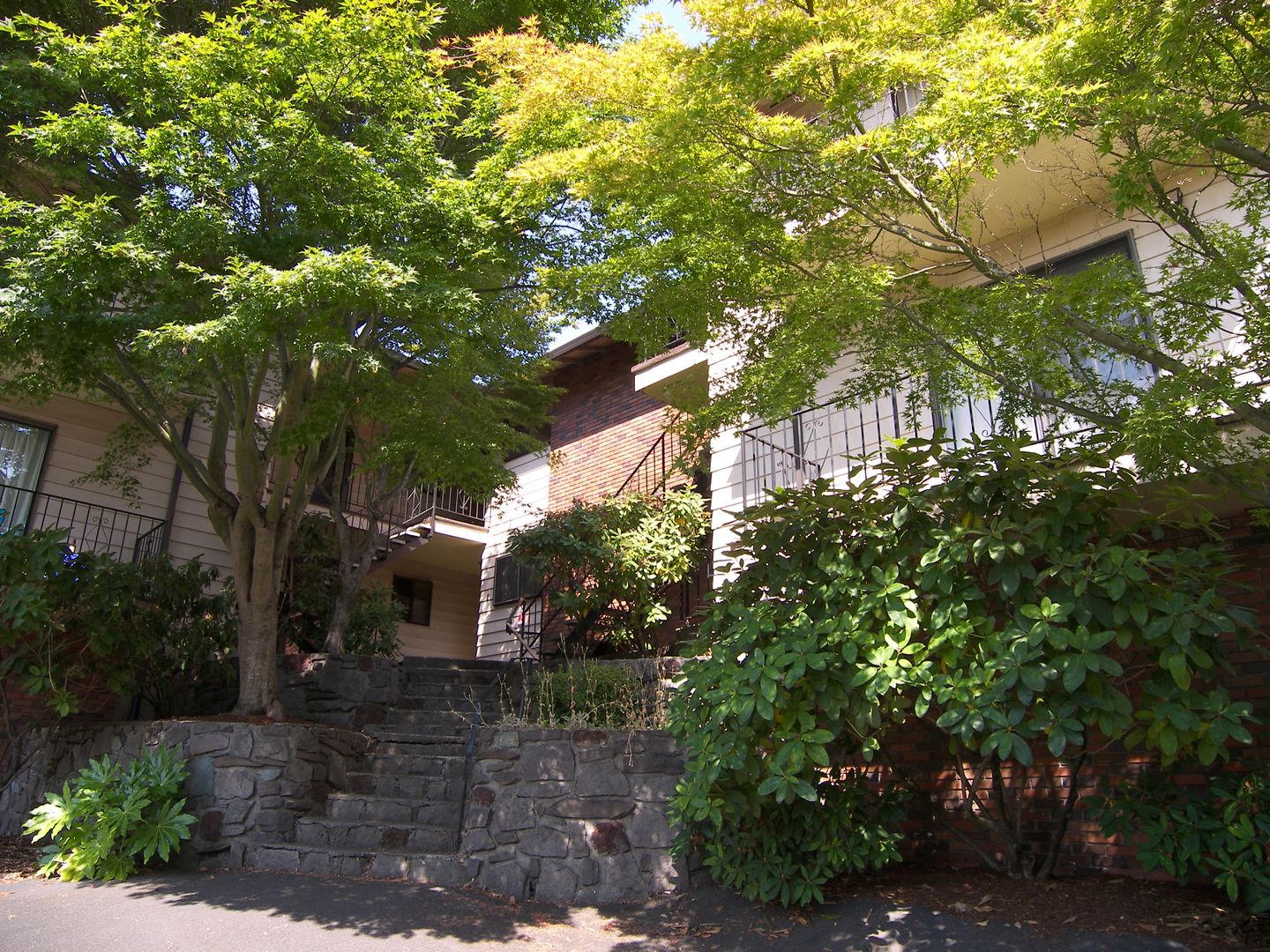 Portland Apartment: 3123-3143 SE Pine