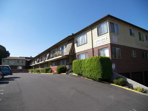 2 BEDROOM APARTMENT COMING AVAILABLE FOR RENT AT JO-LYN LANAI! – photo 1
