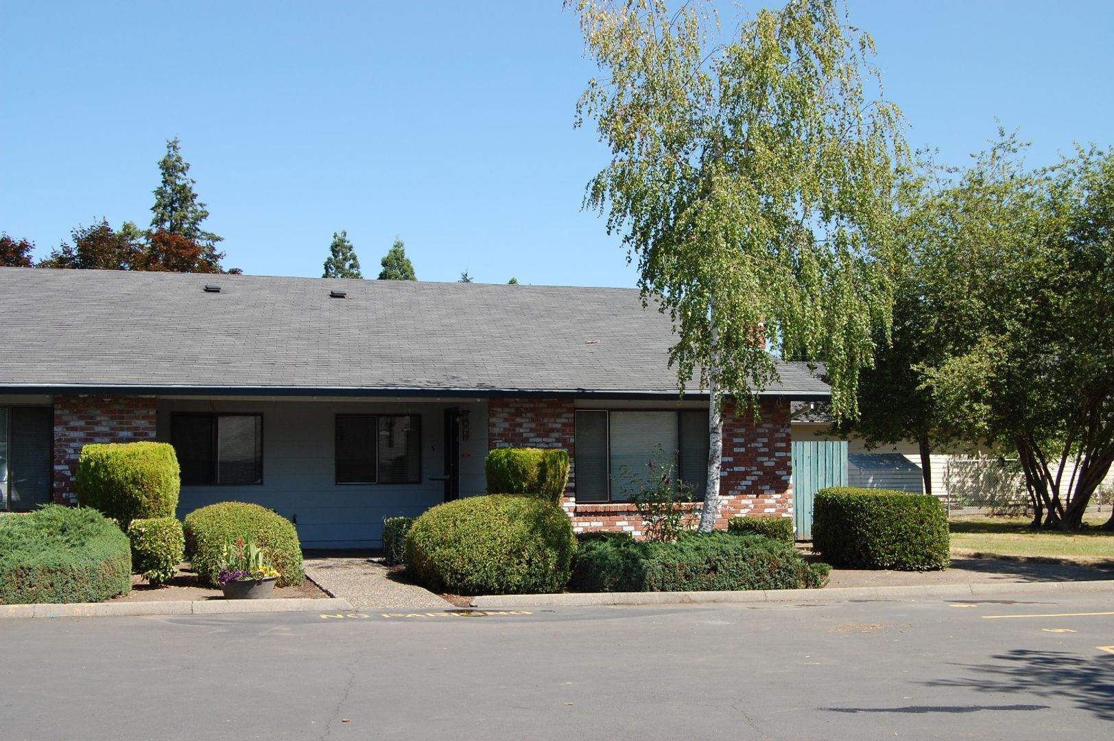 Tigard Apartment: 8775 S.W. Locust #1-14