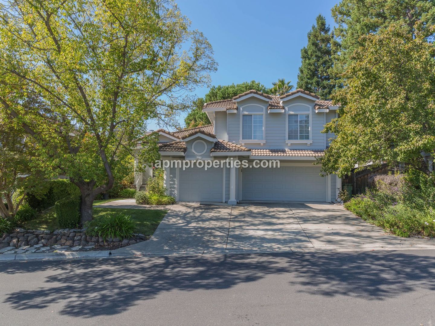 Danville House: 4112 Creekpoint Court