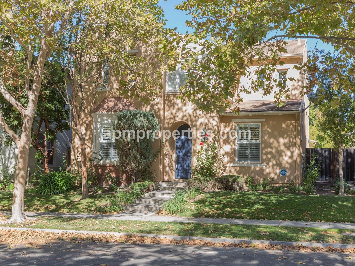 San Ramon House: 2291 Magnolia Bridge Drive