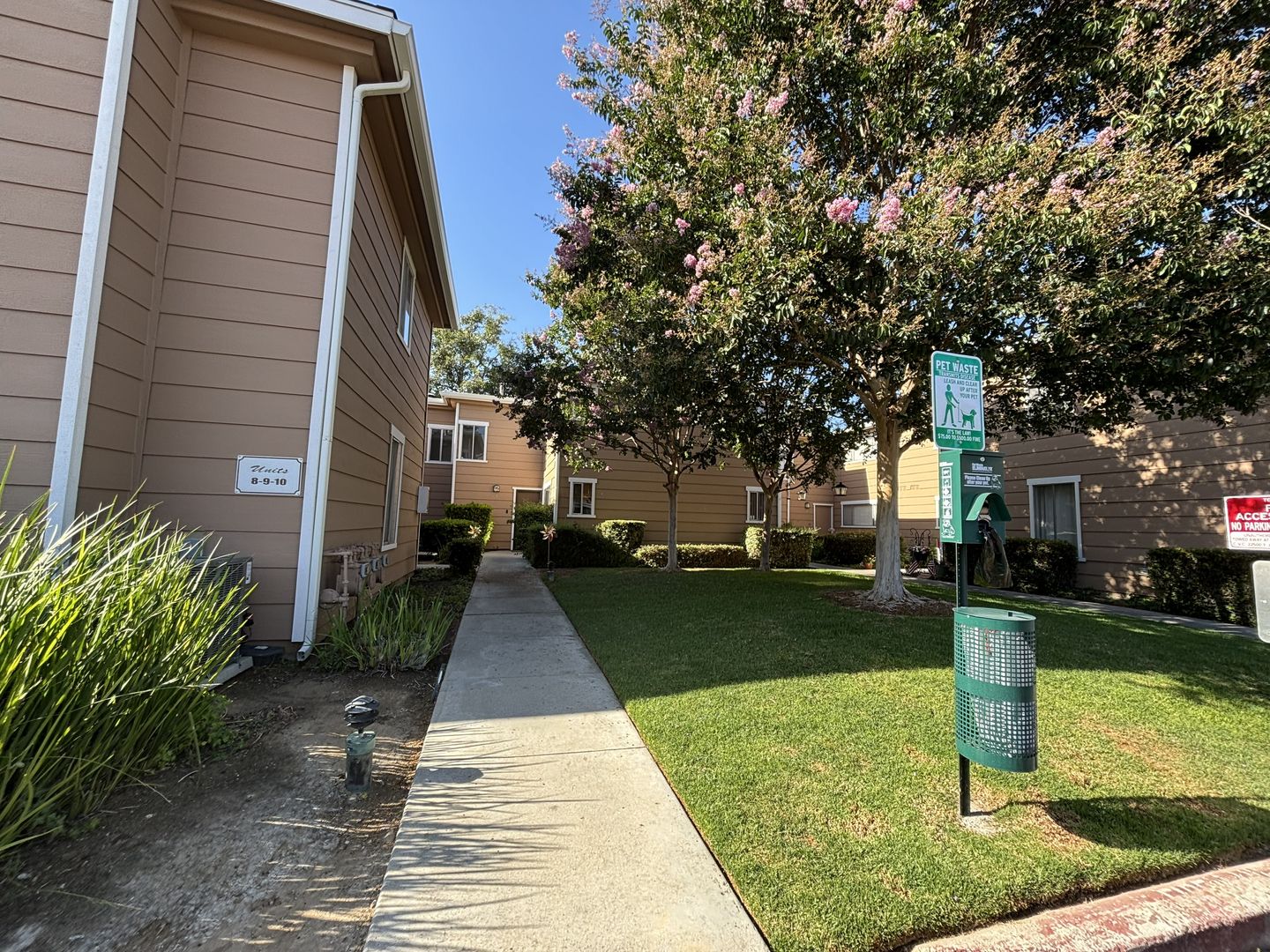 La Habra House: 620 W. Lambert Rd. #9