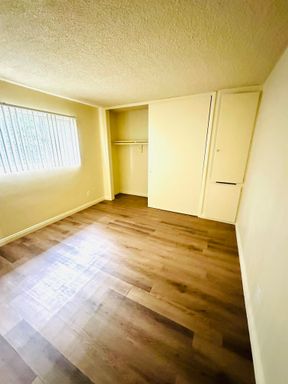 2 bedroom in the city of Azusa – photo 1