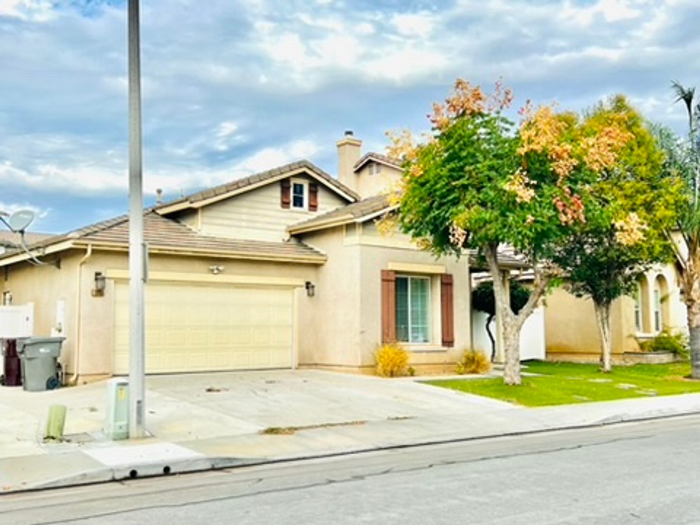 Moreno Valley House: 13155 Acacia Ave